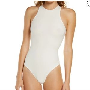 Skims FITS EVERYBODY HIGH NECK BODYSUIT Marble Small